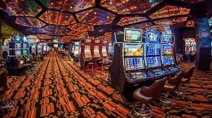 Dasbor promosi garasi189 menampilkan penawaran cashback mingguan dan bonus tier untuk pemain slot